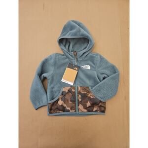 North Face Kid Jacket Size 2 T, Dark Sage and Camo, Fleece NWT